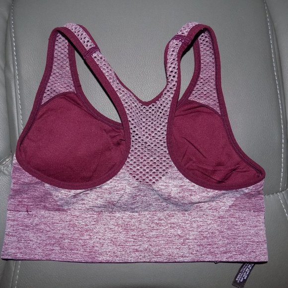 Pink Sport Victoria’s Secret Ultimate Lightly Line - Picture 3 of 3